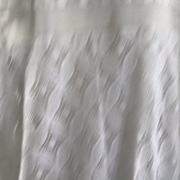 New Rudy Rd Ladies top - Picture 12 of 13